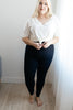 Pockets On The Side Leggings in Black
