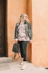 Trend in Taupe Top